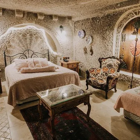 Cave 4* Goreme