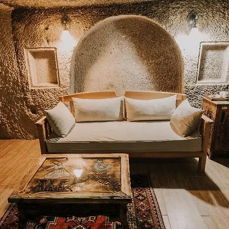 Hotel Cave