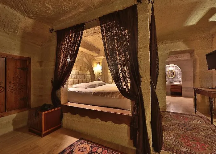 Cave 4* Гьореме