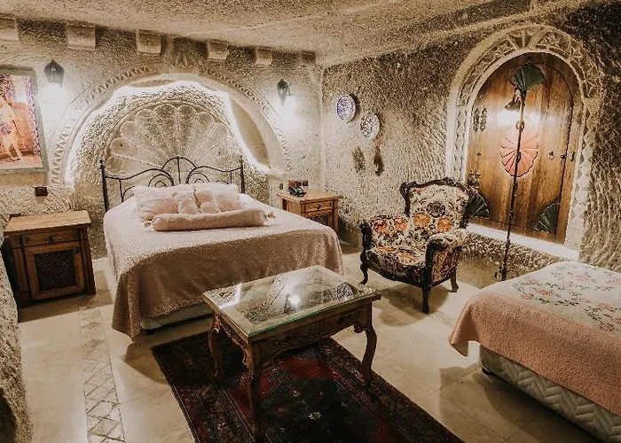 Cave 4* Гьореме